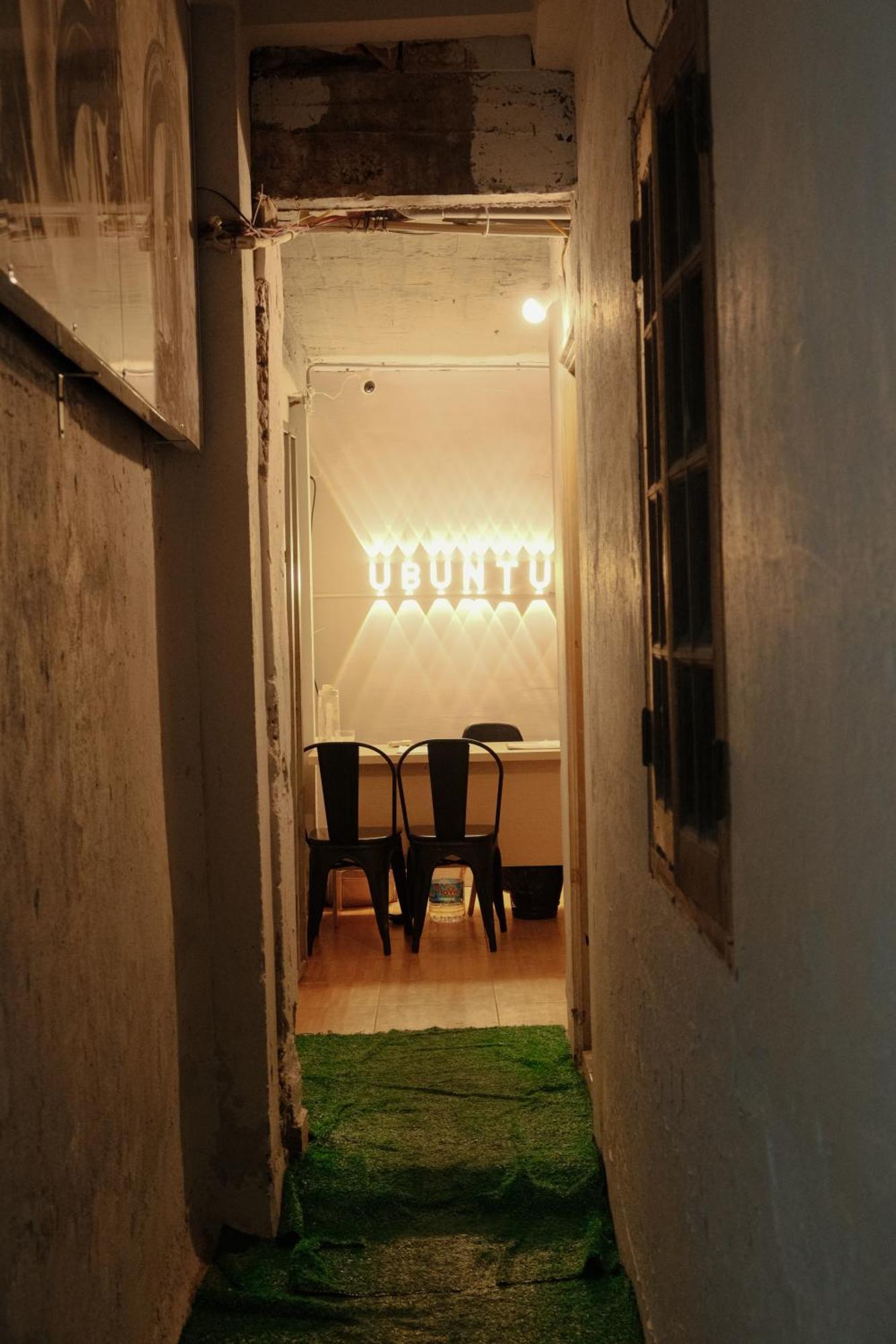 Ubuntu Homestay & Tours Hanoi Esterno foto