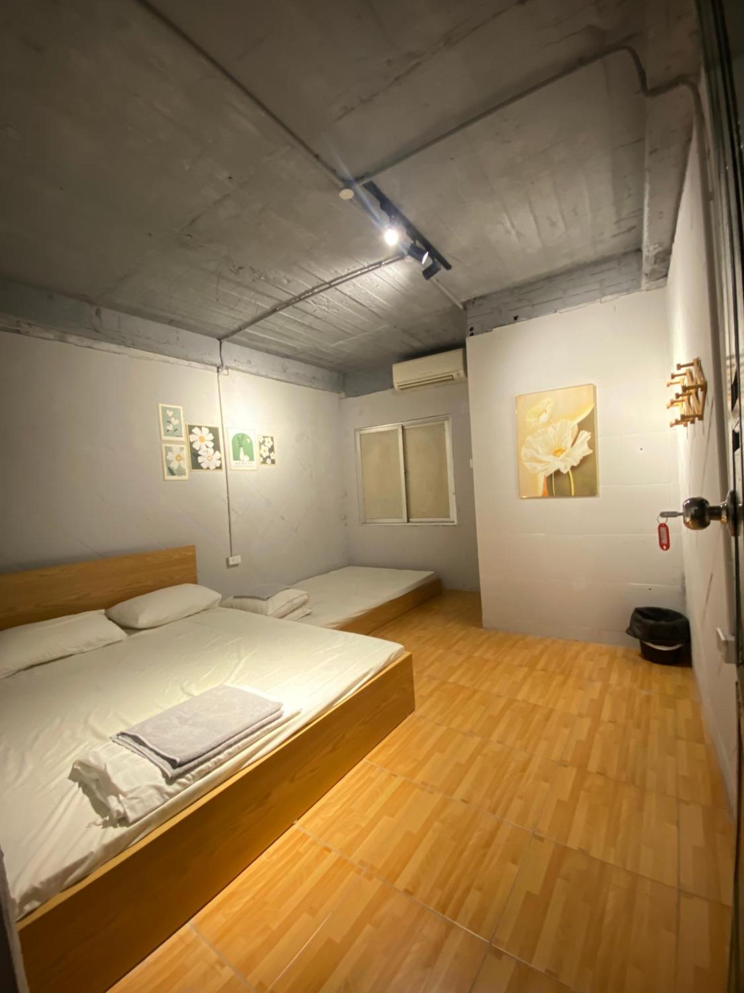 Ubuntu Homestay & Tours Hanoi Esterno foto
